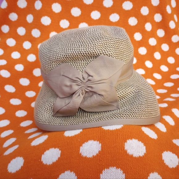Vintage Eric Javits cloche hat ribbon bow & trim squishee packable